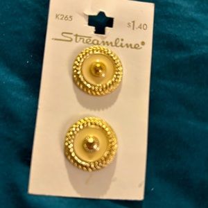 VTG set of 2 Gold Tone buttons, perfect for replacement.